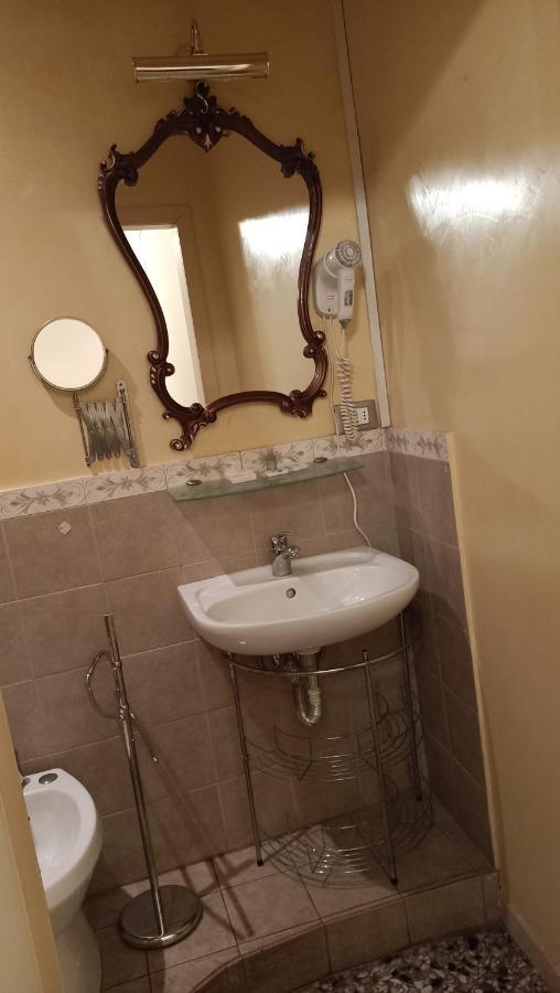 Relais Corso Storico Bed and Breakfast Pisa Exterior foto