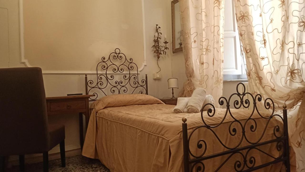 Relais Corso Storico Bed and Breakfast Pisa Exterior foto