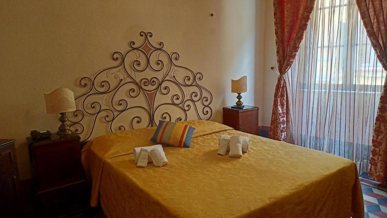 Relais Corso Storico Bed and Breakfast Pisa Exterior foto