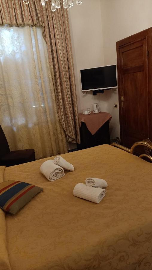 Relais Corso Storico Bed and Breakfast Pisa Exterior foto